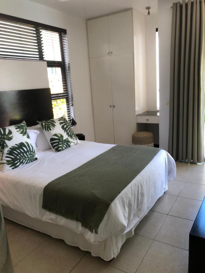 Beach Apartment - Trou Aux Biches - Ground Floor Mont-Choisy Kültér fotó